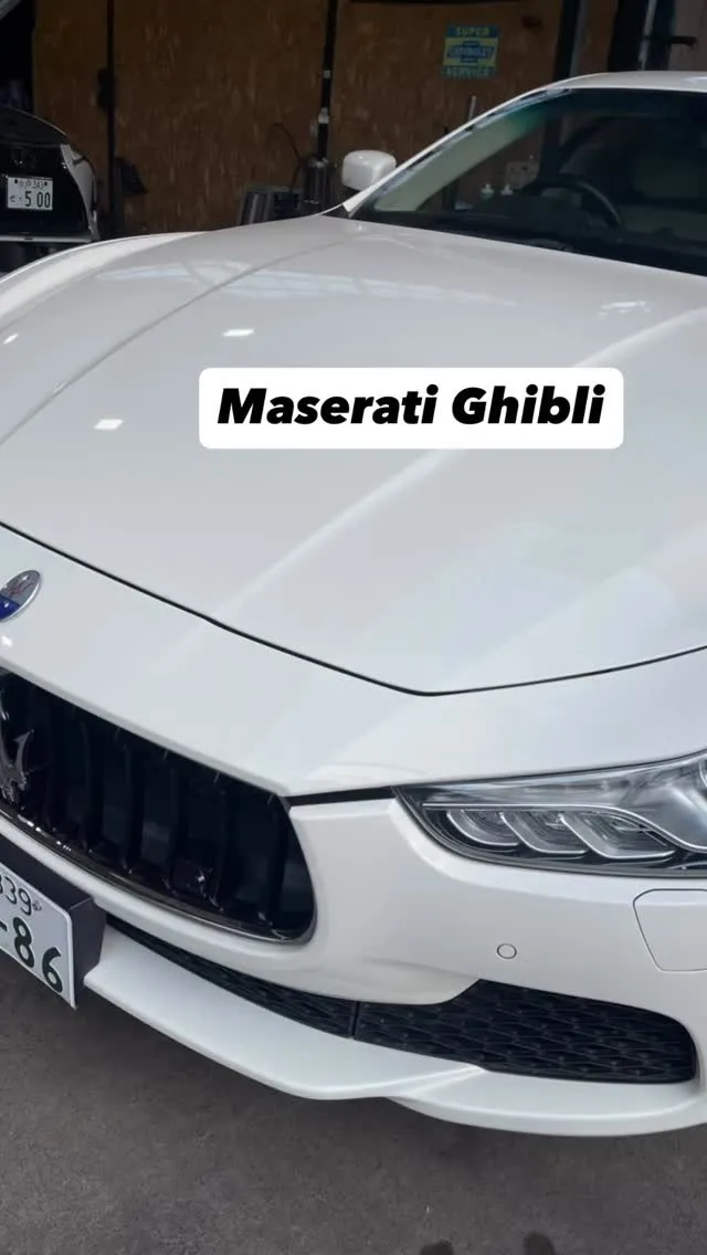 マセラティ　タイヤ交換🛞